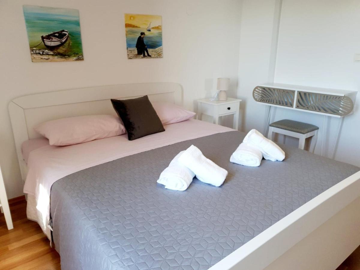 Apartman Sime Tribalj Esterno foto
